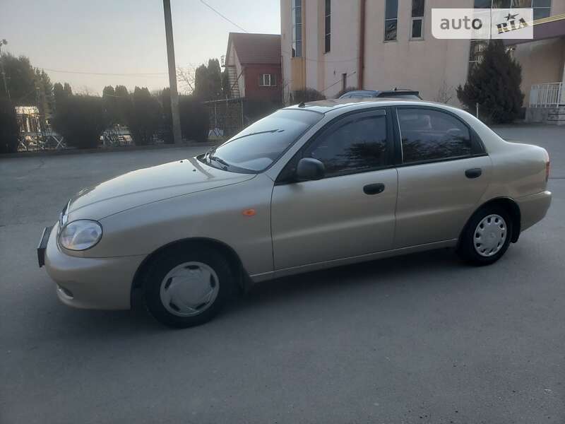 Седан ЗАЗ Sens 2011 в Тернополі