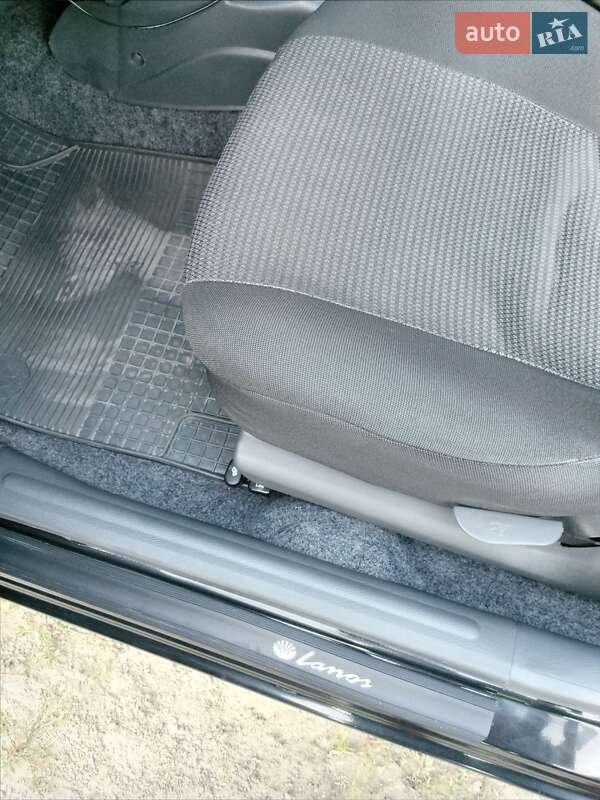 Седан ЗАЗ Sens 2013 в Запорожье