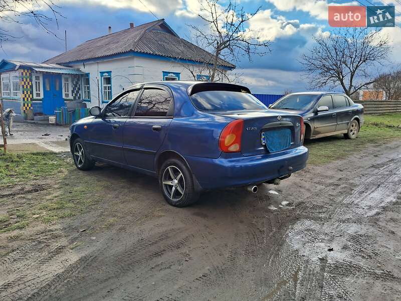 Седан ЗАЗ Sens 2010 в Новоархангельске