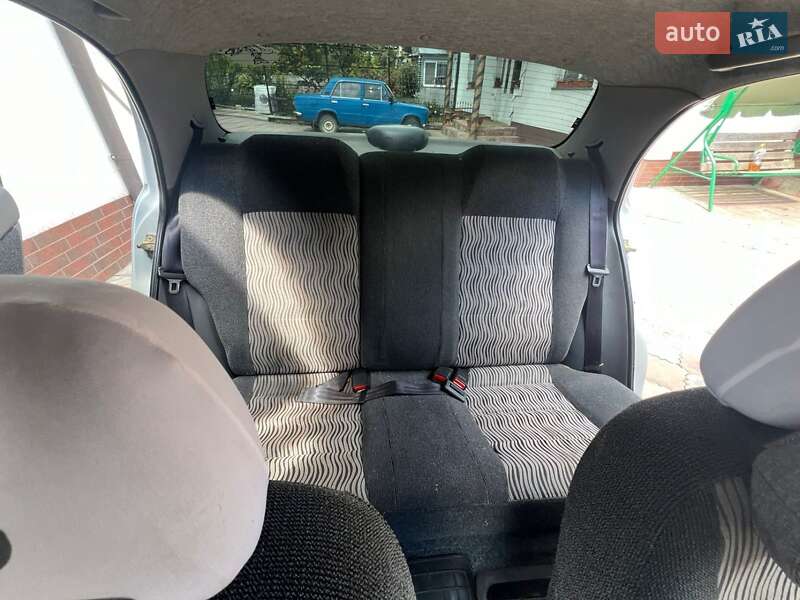 Седан ЗАЗ Sens 2012 в Чернівцях