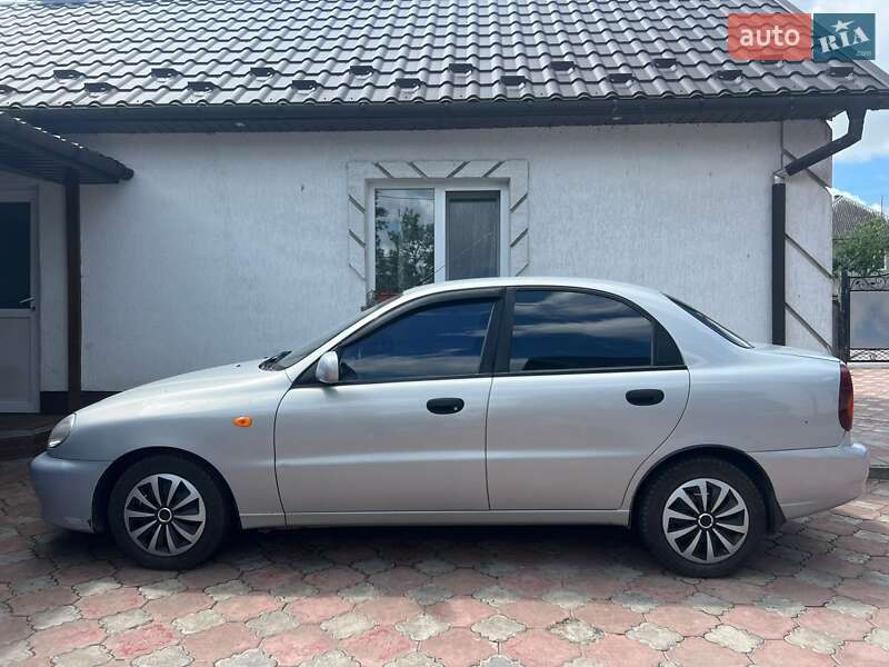 Седан ЗАЗ Sens 2012 в Чернівцях