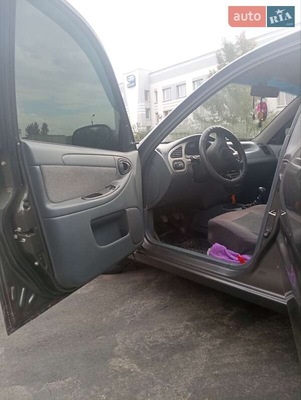 Седан ЗАЗ Sens 2011 в Хмельницком