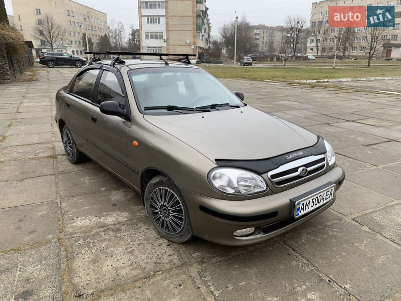 Седан ЗАЗ Sens 2011 в Славуті