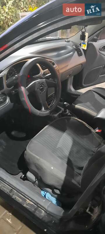 Седан ЗАЗ Sens 2011 в Одессе