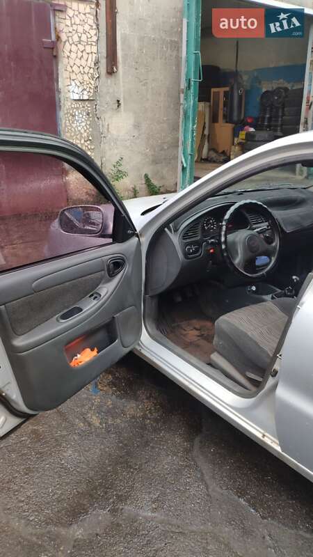 Седан ЗАЗ Sens 2012 в Кривом Роге фото 6 Седан ЗАЗ Sens 2012 в Кривом Роге