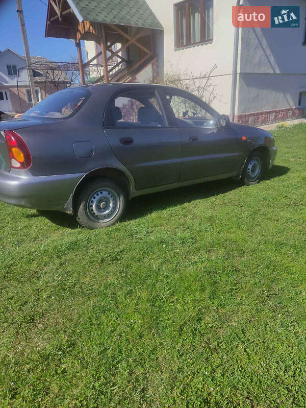 Седан ЗАЗ Sens 2012 в Солотвине