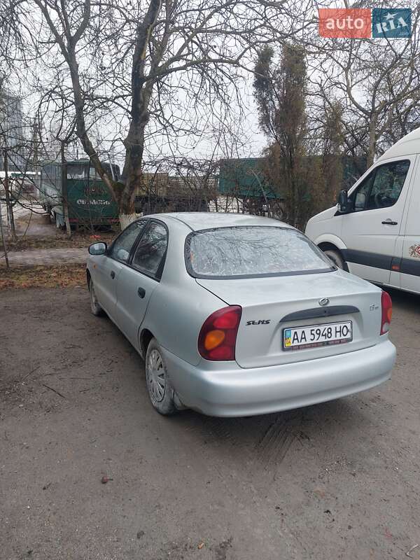 Седан ЗАЗ Sens 2010 в Чемеровцах