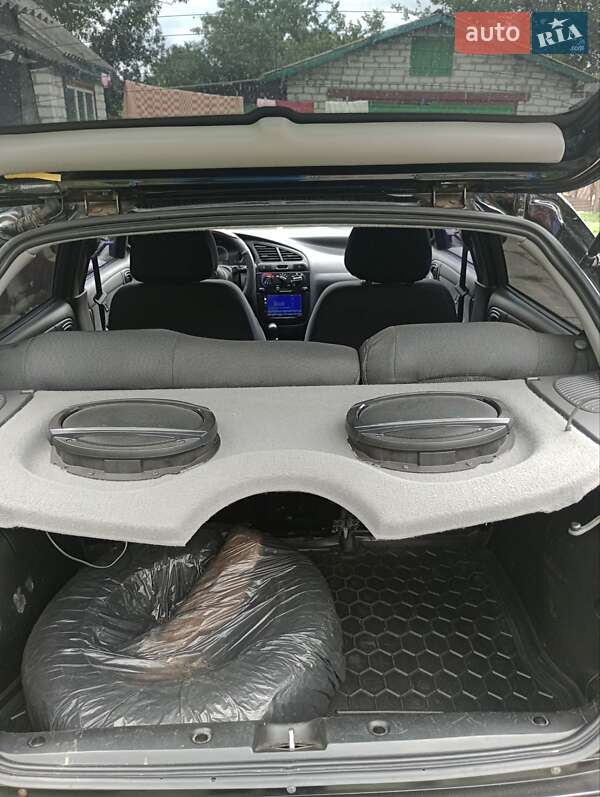 Хэтчбек ЗАЗ Sens 2015 в Александровке