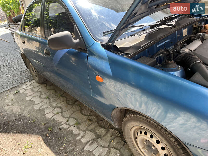 Седан ЗАЗ Sens 2011 в Кременце