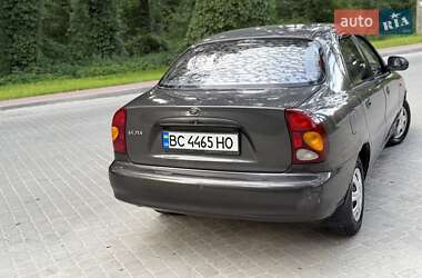 Седан ЗАЗ Sens 2011 в 