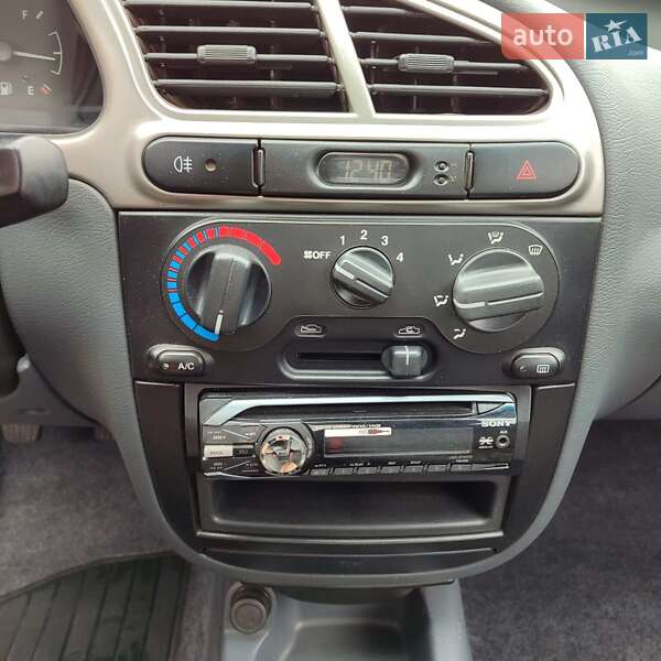 Седан ЗАЗ Sens 2011 в Староконстантинове