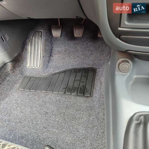 Седан ЗАЗ Sens 2011 в Староконстантинове