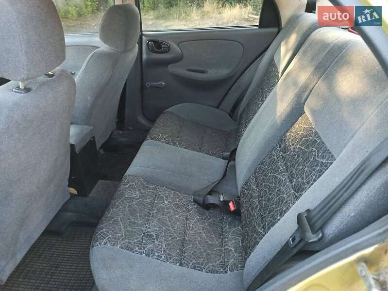 Седан ЗАЗ Sens 2007 в Нікополі