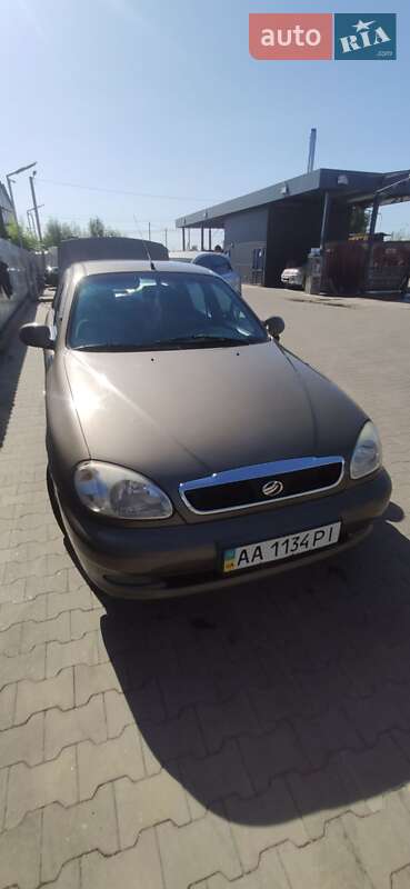 Седан ЗАЗ Sens 2012 в Петропавлівській Борщагівці