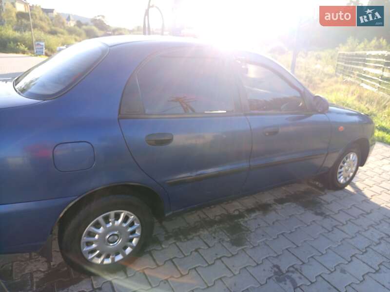 Седан ЗАЗ Sens 2010 в Східниці