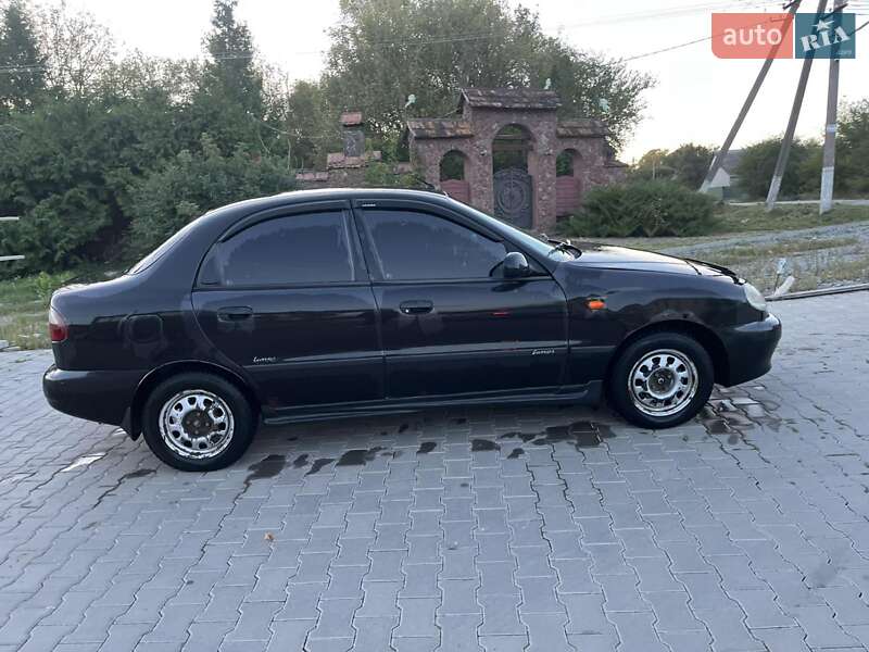 Седан ЗАЗ Sens 2008 в Черновцах