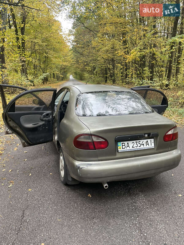 Седан ЗАЗ Sens 2007 в Знаменке