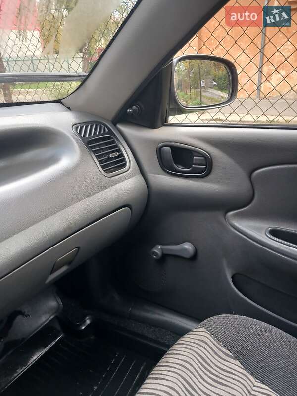 Седан ЗАЗ Sens 2013 в Львові фото 22 Седан ЗАЗ Sens 2013 в Львові