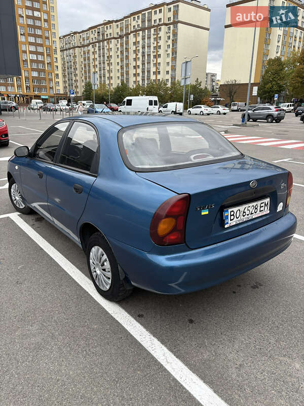 Седан ЗАЗ Sens 2012 в Софіївській Борщагівці