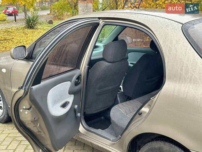 Седан ЗАЗ Sens 2012 в Николаеве