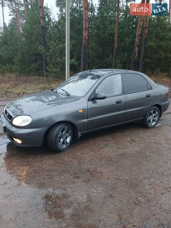 Седан ЗАЗ Sens 2012 в Олевске