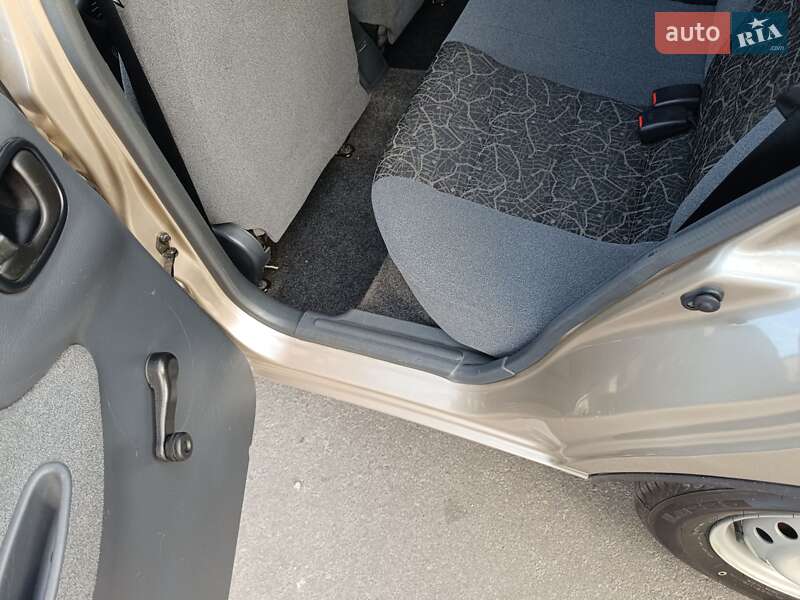 Седан ЗАЗ Sens 2007 в Нежине