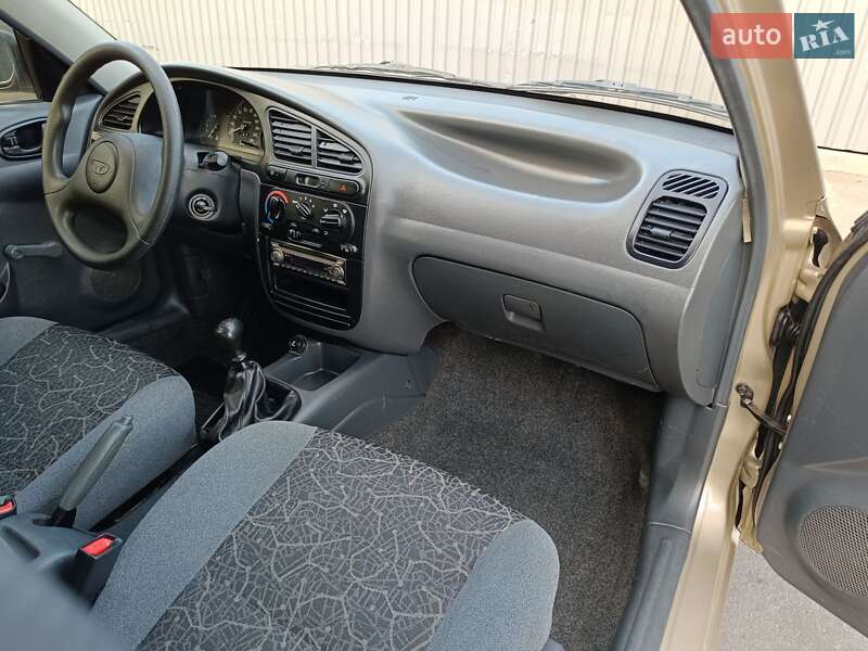 Седан ЗАЗ Sens 2007 в Нежине