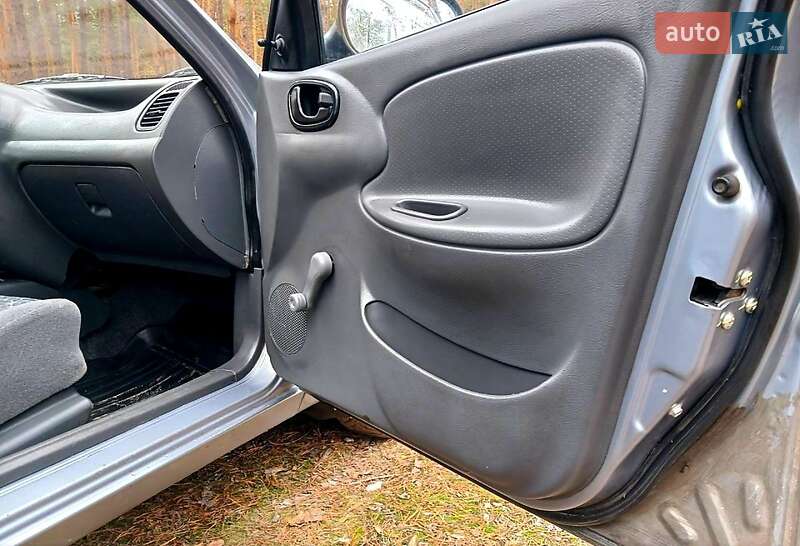 Седан ЗАЗ Sens 2010 в Черкасах