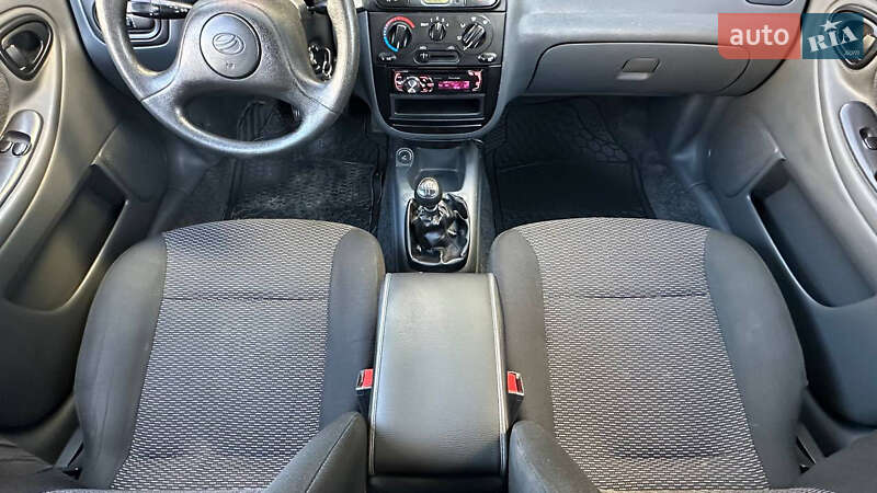 Седан ЗАЗ Sens 2017 в Запорожье