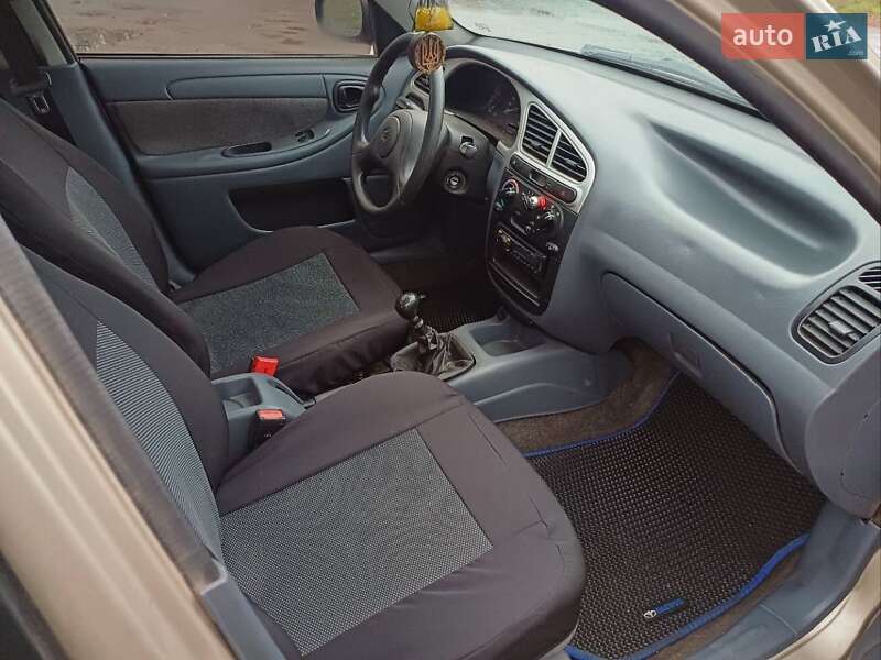 Седан ЗАЗ Sens 2011 в Первомайске фото 12 Седан ЗАЗ Sens 2011 в Первомайске