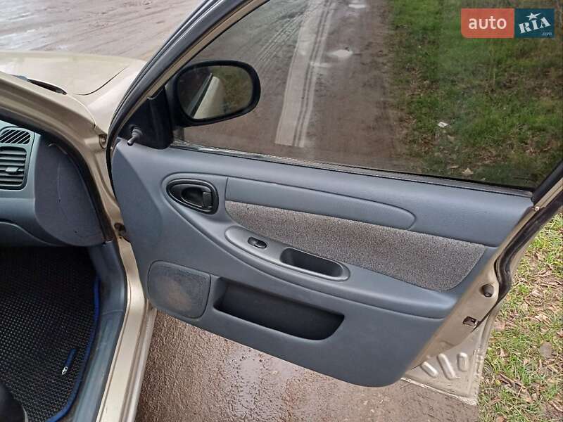 Седан ЗАЗ Sens 2011 в Первомайске фото 13 Седан ЗАЗ Sens 2011 в Первомайске