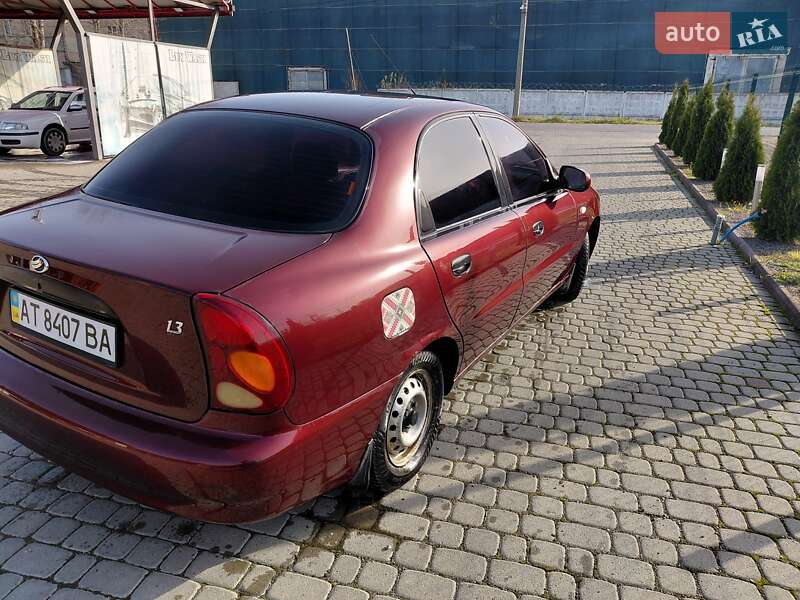 Седан ЗАЗ Sens 2013 в Надворной