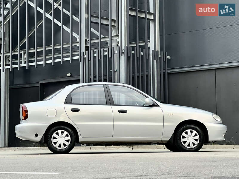 Седан ЗАЗ Sens 2013 в Киеве