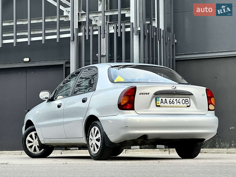 Седан ЗАЗ Sens 2013 в Киеве