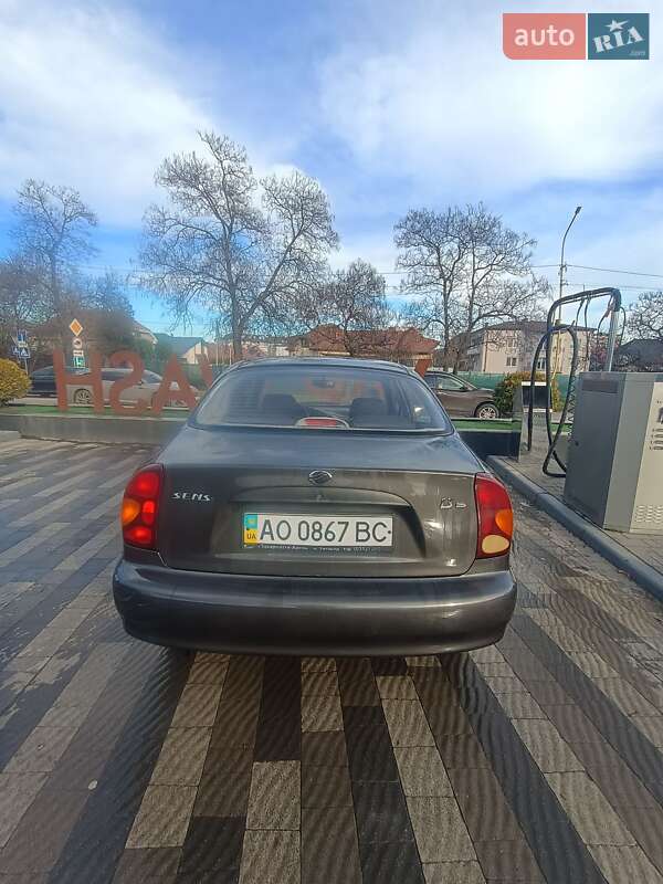 Седан ЗАЗ Sens 2012 в Ужгороді