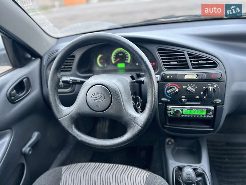 Седан ЗАЗ Sens 2014 в Николаеве