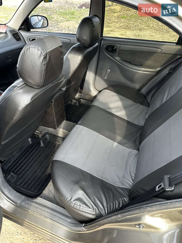 Седан ЗАЗ Sens 2012 в Тальном