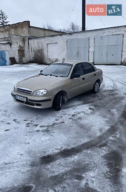 Седан ЗАЗ Sens 2011 в Новоархангельске