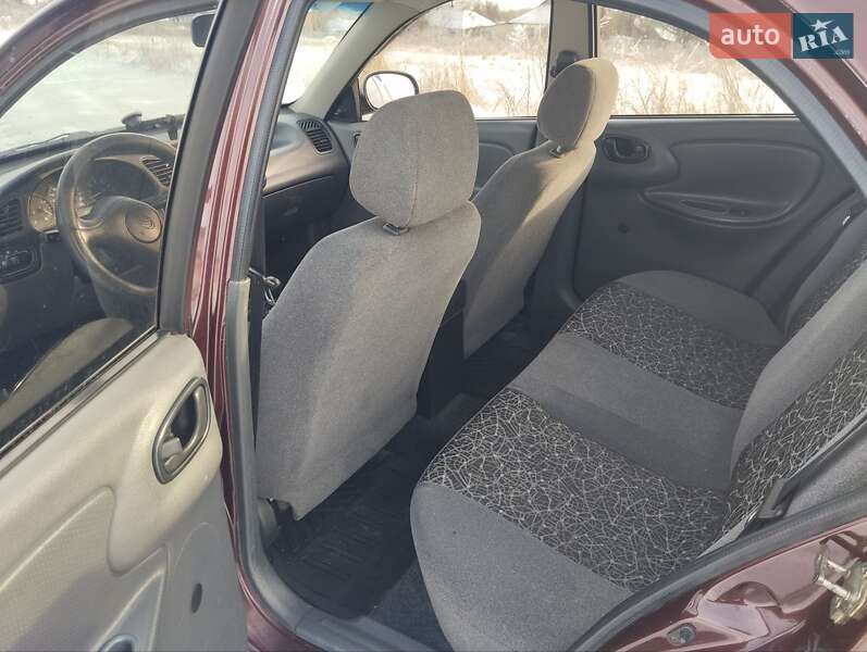 Седан ЗАЗ Sens 2011 в Печенегах