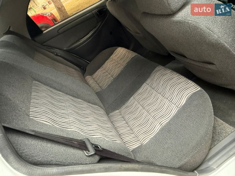 Седан ЗАЗ Sens 2015 в Могилев-Подольске