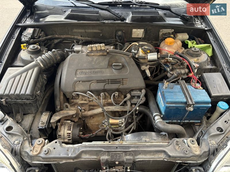 Седан ЗАЗ Sens 2011 в Синельниково