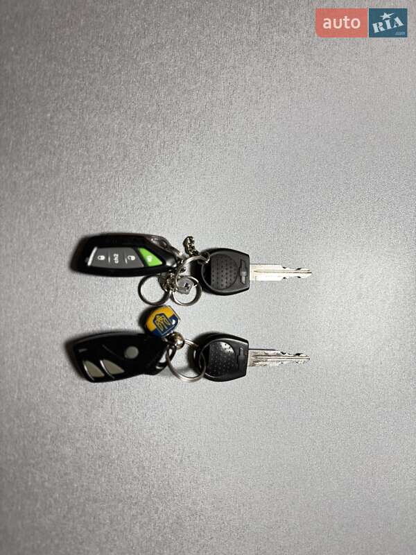 Хетчбек ЗАЗ Vida 2012 в Запоріжжі