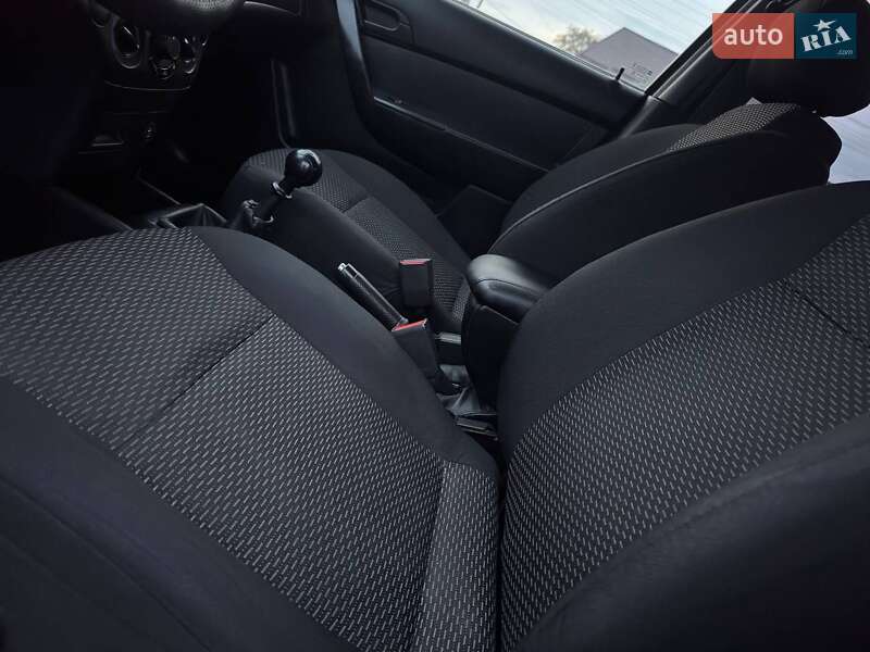 Седан ЗАЗ Vida 2015 в Охтирці