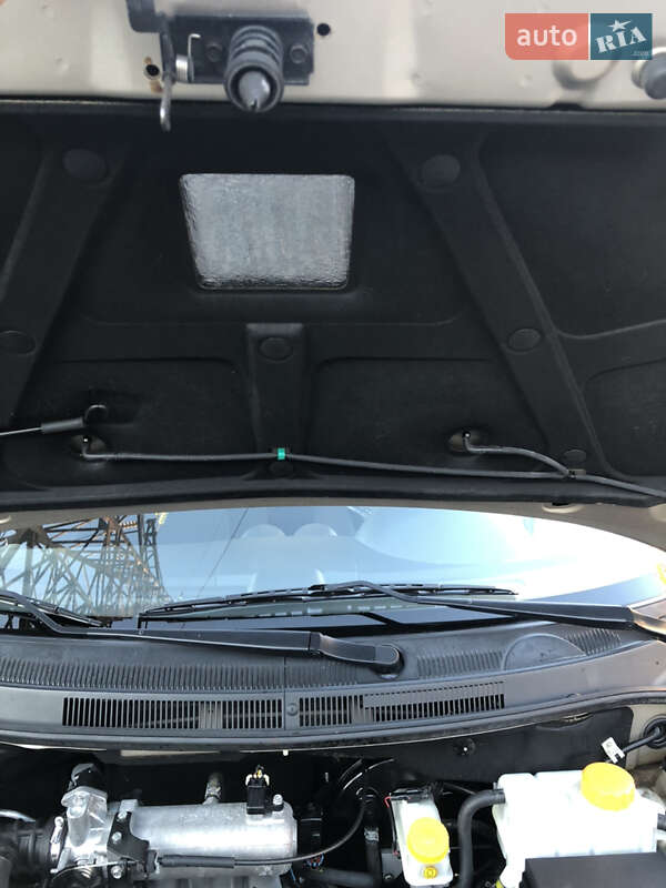 Седан ЗАЗ Vida 2012 в Тернополі фото 40 Седан ЗАЗ Vida 2012 в Тернополі