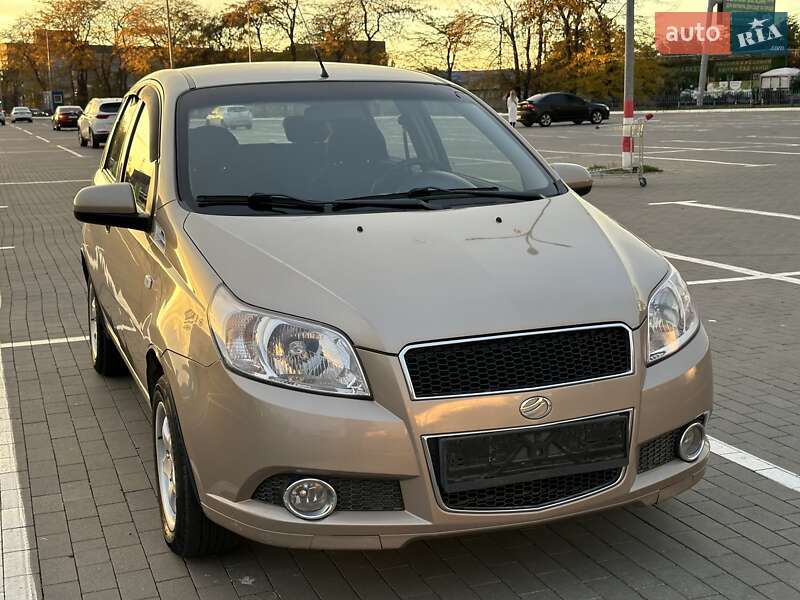 Хэтчбек ЗАЗ Vida 2012 в Одессе