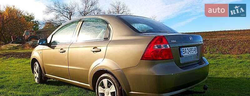 Седан ЗАЗ Vida 2012 в Компаніївці
