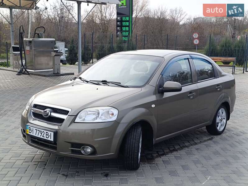 Седан ЗАЗ Vida 2012 в Полтаве