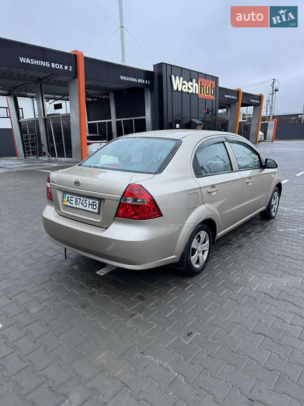 Седан ЗАЗ Vida 2012 в Софіївській Борщагівці