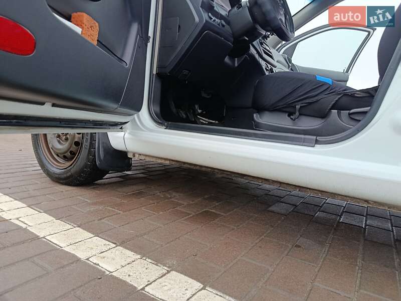 Седан ЗАЗ Vida 2013 в Ірпені фото 13 Седан ЗАЗ Vida 2013 в Ірпені