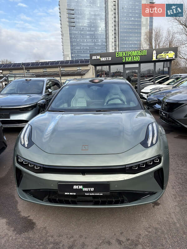 Позашляховик / Кросовер Zeekr 001 2024 в Києві